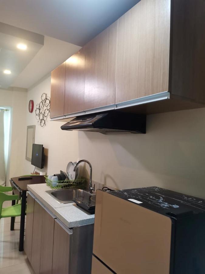 Horizon 101 A1 Shortwalk Robinson Mall Mango Square Bars Free Pool 세부 외부 사진